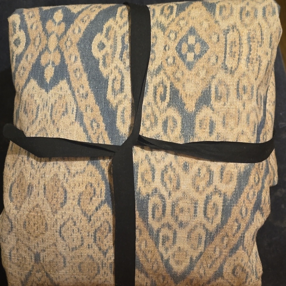 ❤️BUY 2 GET 1 FREE West Elm Peyton Ikat Duvet Cover,Marina Blue,Retail $169.00 - Picture 9 of 10